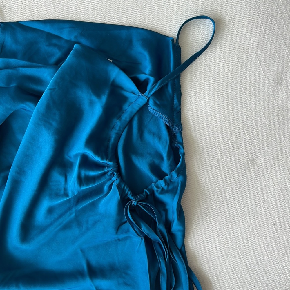 Princess Polly Blue Slip top - Picture 3 of 3